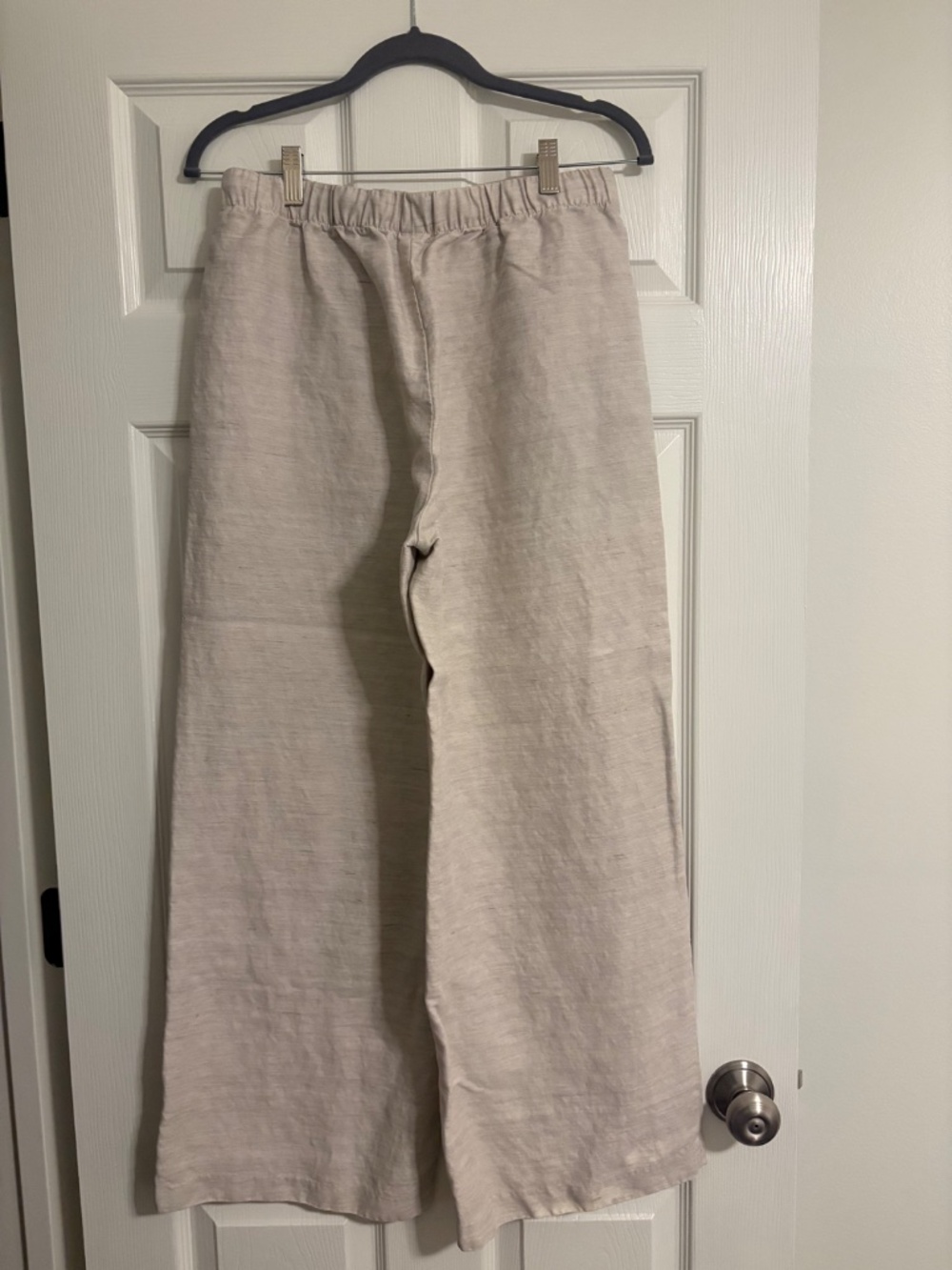Aritzia Wide-Leg Linen Drawstring Pants in Light Beige - Picture 4 of 5